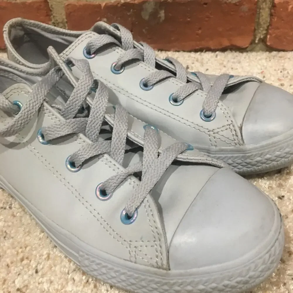 Unisex Leather Converse Sneakers sz 3 youth Converse All Star Grey Low Top